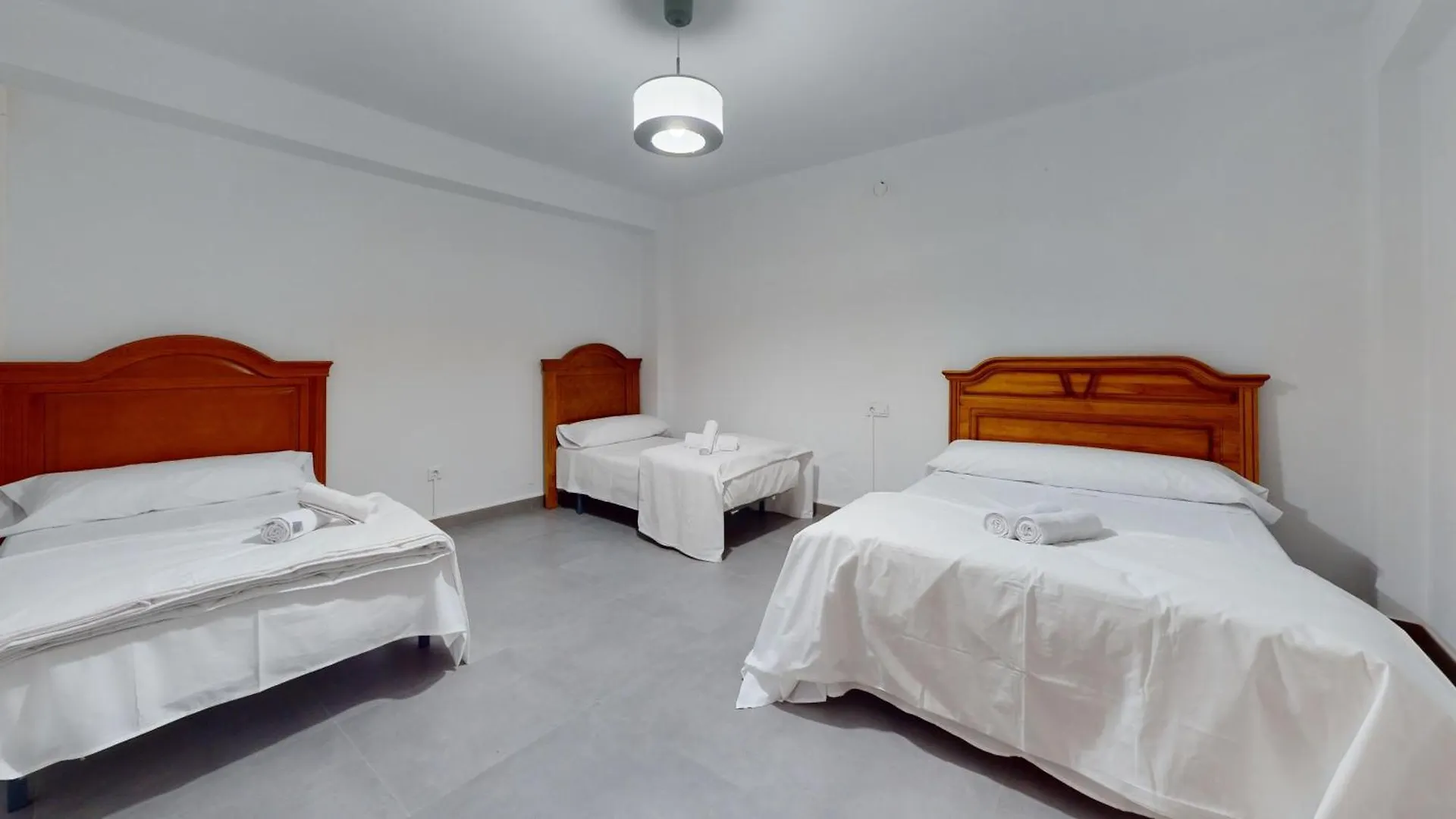 Amplio Apartamento 6Pax Facil Aparcamiento La Canada