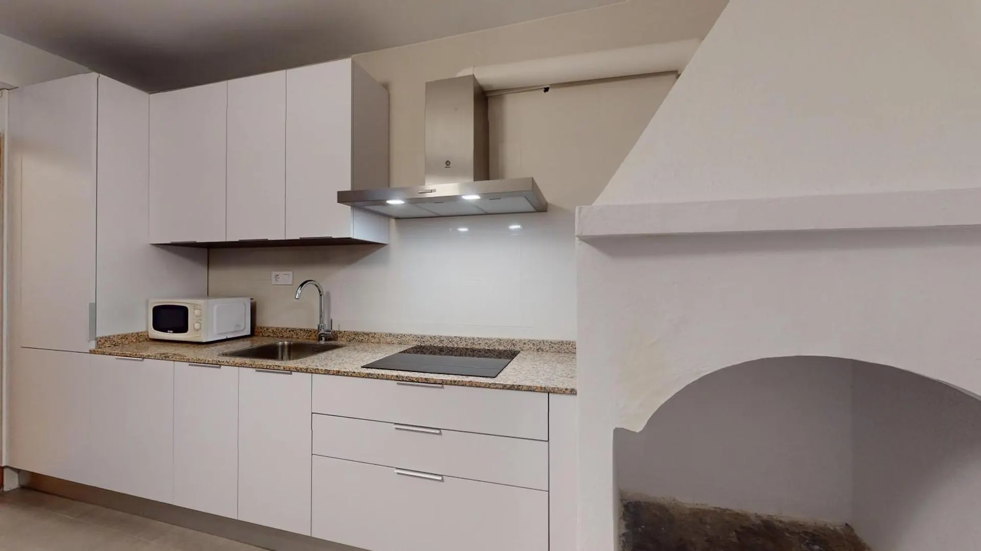 Amplio Apartamento 6Pax Facil Aparcamiento La Canada 0*,